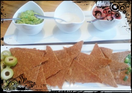 rawlicious_nachos